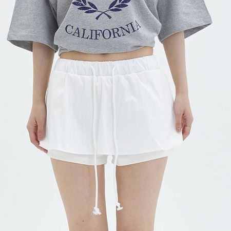 Dongdaemum Women’s Dresses, a testament to the elegance and quality of wholesale Korean fashion.