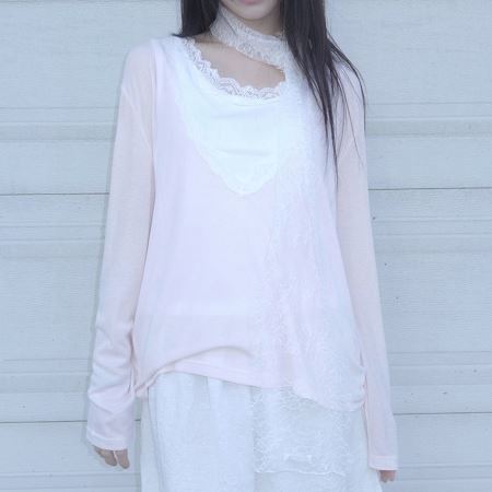 Dongdaemum Women’s Shirts, Tops & T-Shirts, a testament to the elegance and quality of wholesale Korean fashion.