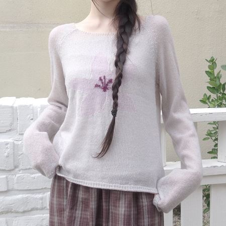 Dongdaemum Women’s Shirts, Tops & T-Shirts, a testament to the elegance and quality of wholesale Korean fashion.