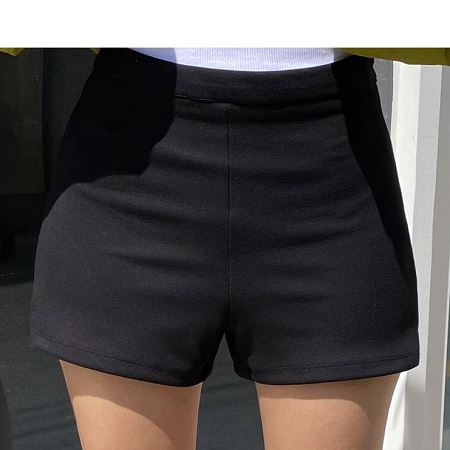 Dongdaemum Women’s Pants, a testament to the elegance and quality of wholesale Korean fashion.