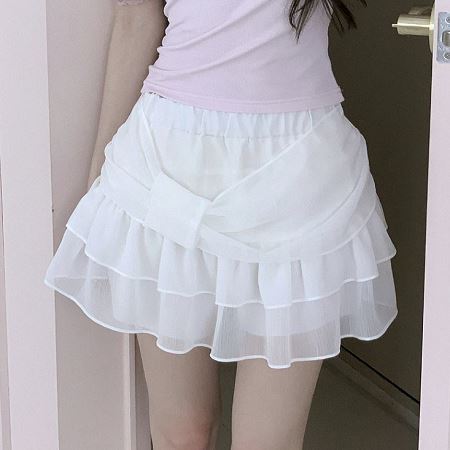 Dongdaemum Women’s Dresses, a testament to the elegance and quality of wholesale Korean fashion.